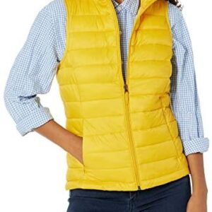 Amazon Essentials Women’s Lightweight Water-Resistant Packable Down Vest
